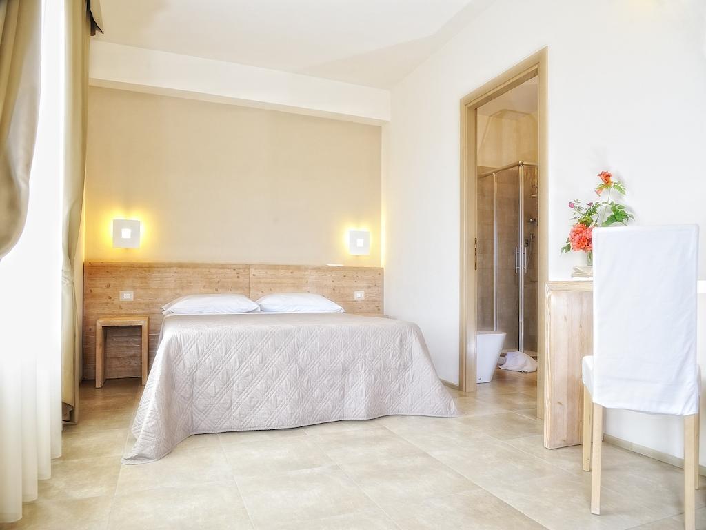 B&B Le Cale Santa Maria Navarrese Quarto foto